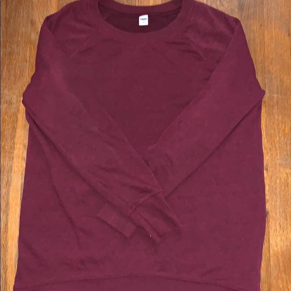 maroon sweatshirt